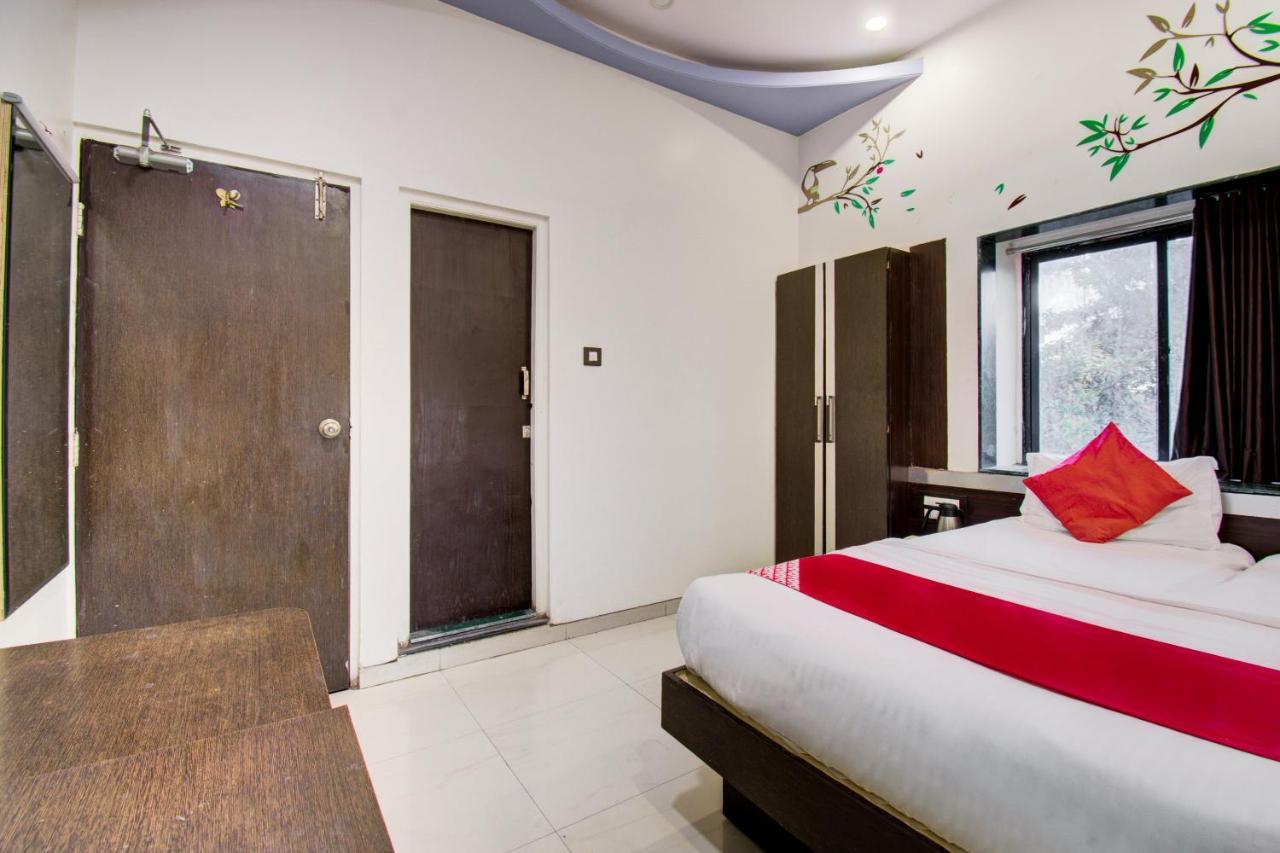 Oyo 11548 Hotel Mrunal Palace Aurangabad  Exteriör bild